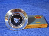 1962 Buick Wildcat hubcap